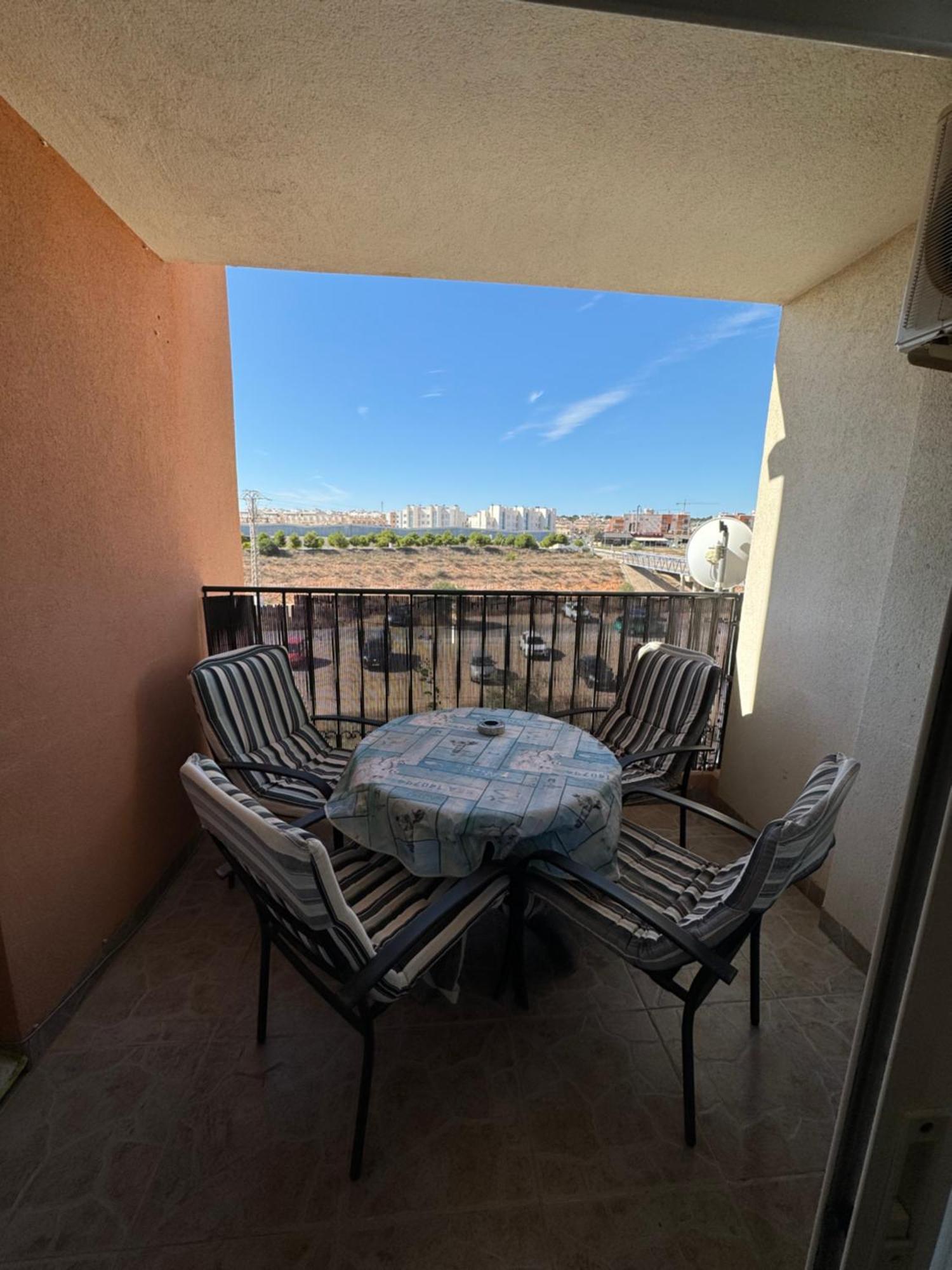 Lovely Apartment In Playa Flamenca Orihuela Ngoại thất bức ảnh